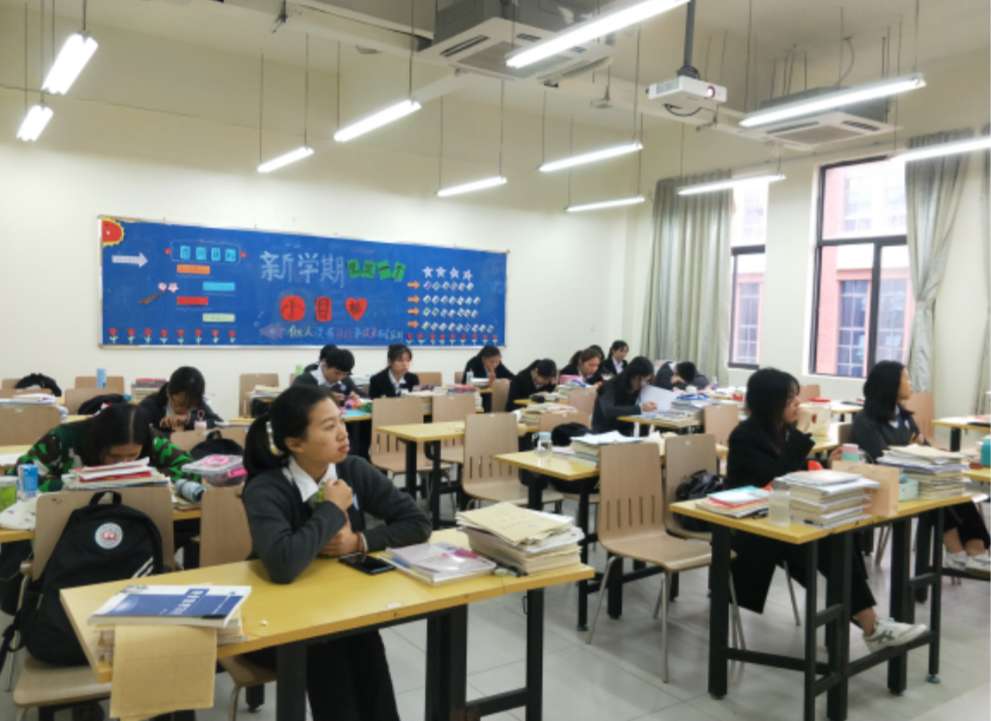 4c9dc28e26ab2590a0fb04d0e12bdd8.jpg