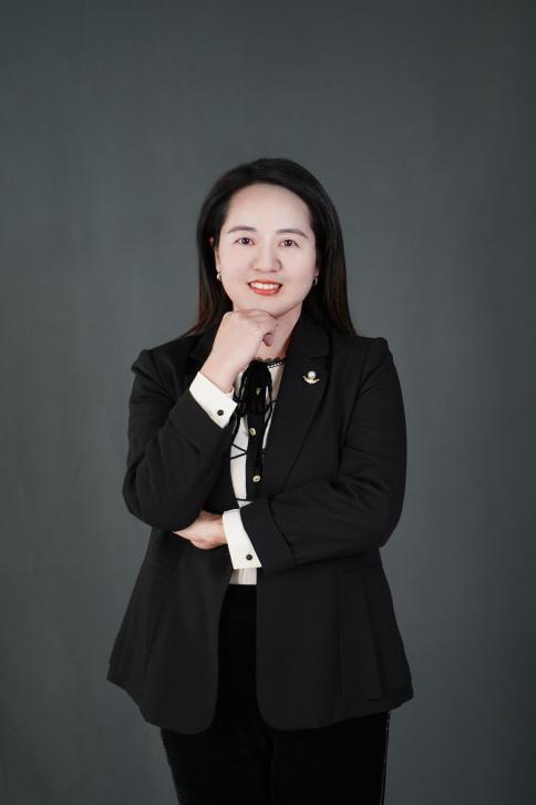 崔淋——酒店管理与数字化运营专任教师